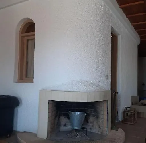 Lemon Tree Filiatrá